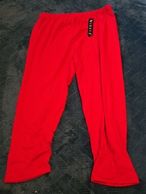 Womans Capri Leggings